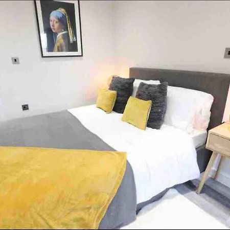 Entire Apartment / Nec / Resorts World / Birmingham Airport Sheldon (West Midlands) Exterior foto